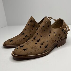 MUSSE & CLOUD  Coolise Laser Cut Leather Ankle Booties Boots Size 7 Brown Tan